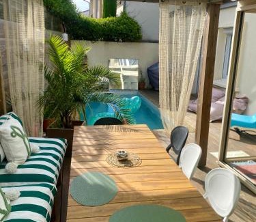 Cenon House | Jasmin House