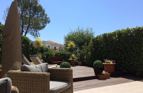 Antibes Apartment | Juan Flore, Luxury Garden Apartment With Deck And Terrace, Juan Les Pins