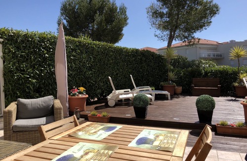 Antibes Apartment | Juan Flore, Luxury Garden Apartment With Deck And Terrace, Juan Les Pins