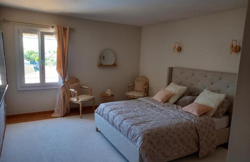 Salon-de-Provence Bed & Breakfast | La Chambre de Provence