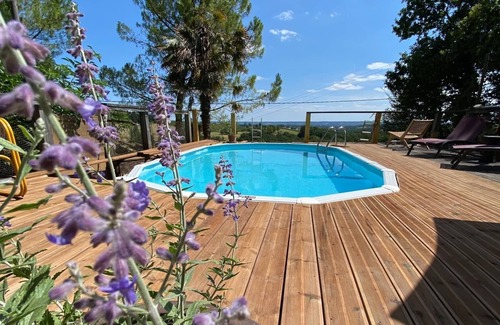 Beaugas House | La Colline des Lauriers