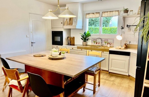 Fontaine-le-Comte House | La Cosy Home - Superbe pavillon contemporain