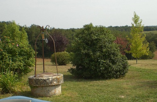 Varaignes House | Le Claud d'amour with Hot tub & swimming pool