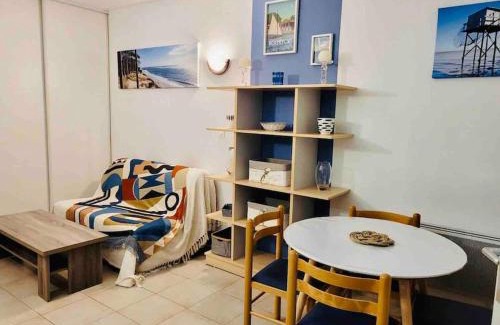 Rochefort Apartment | Le Coin du Curiste - Port de Plaisance