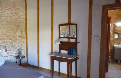 Saint-Georges-les-Baillargeaux Bed & Breakfast | Le Haut Fontaine : minis maisons de charme