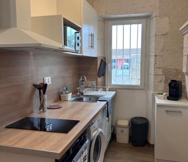 La Roche-Chalais Apartment | Le Petit Rochalais - Cosy & Central - Parking et Wifi gratuit - Lit BB - Offre Speciale