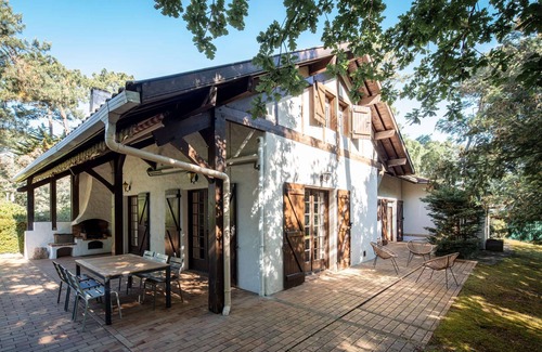 Les Estagnots House | Les Estagnots, Pleasant Villa "Assouinde" classified 4* with Wifi, near ocean and lake