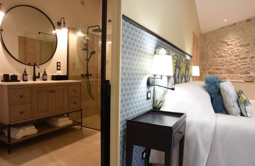 Floirac Bed & Breakfast | Les Girauderies Chambres d'Hotes