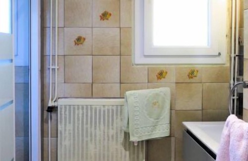 Andernos-les-Bains House | Les Hirondelles by Interhome