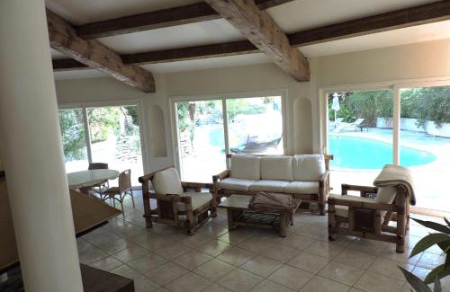 La Celle-sous-Gouzon House | Maison dans le payage de Pagnol Aubagne France