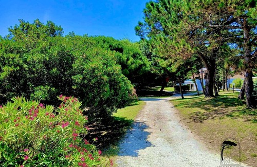 Saint-Georges-d'Oleron House | ⭐️Maisonnette-piscines-proche plage⭐️