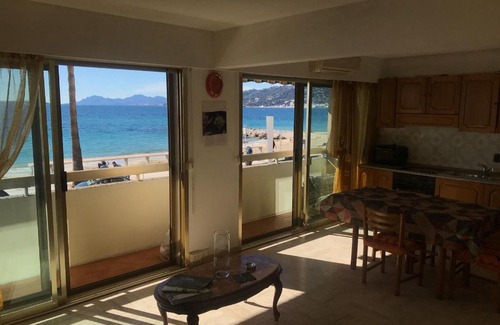 Juan-les-Pins Apartment | Marimar