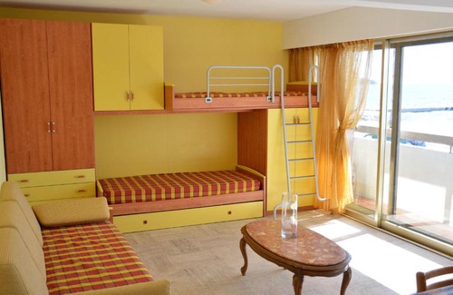 Juan-les-Pins Apartment | Marimar