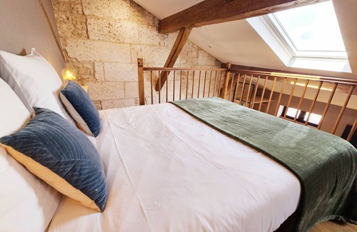 Angouleme Apartment | Meublés de L'arsenal Coeur de Ville