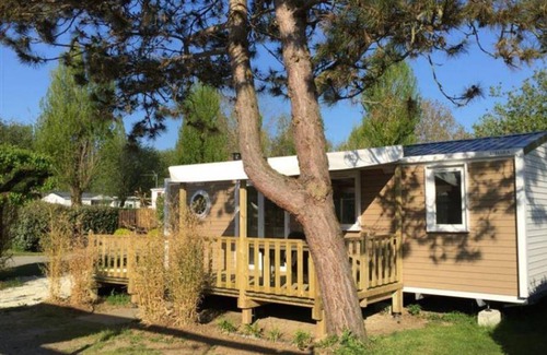 Saint-Palais-sur-Mer House | Mobile home ∙ 2 bedrooms ∙ 6 guests