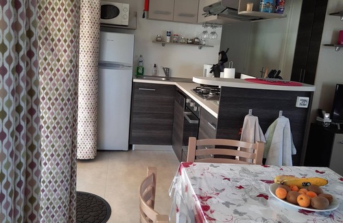 Les Mathes House | mobile home 6/8persons. camping the charms washing machine