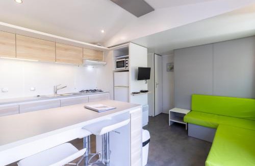 Bouzic House | Mobilhome O’Hara 884