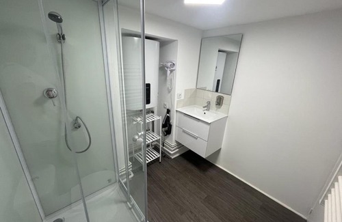 Centre Ville Apartment | Monde-idéal-Coeur de Niort-calme-Wifi-Netflix