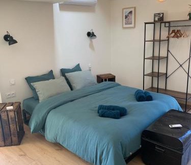 Le Vigeant Bed & Breakfast | Moulin de Saza