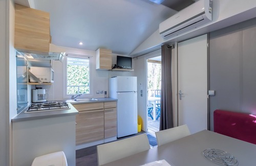 Bouzic House | O'Hara 834T Mobile Home - Family Vacation: Shared Pools & Near Sarlat