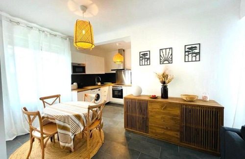 Bayonne Apartment | Perle Rare Spacious And Cozy Parking