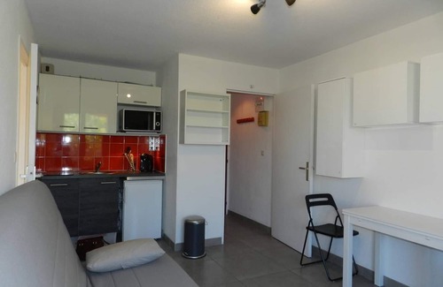 La Faviere Apartment | PROMO -15% until end of July. 2 rooms air-conditioned 4 pers. La Favière