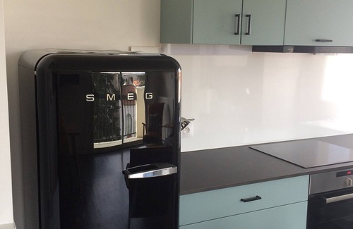 Royan Apartment | Refurbished apartment 7 minutes walk from the beach