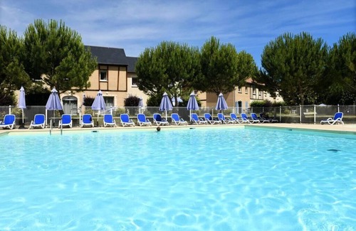 Montignac Apartment | Residence Odalys Le Hameau du Moulin *** - 3 Rooms Cabin Duplex 6/8 People
