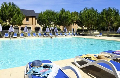 Montignac Apartment | Residence Odalys Le Hameau du Moulin *** - 3 Rooms Cabin Duplex 6/8 People