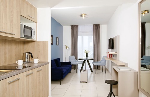 Bassins a Flot Apartment | Residhome Bordeaux