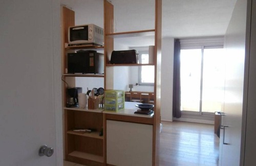 Biarritz Apartment | Seafront Studio with Pool in Biarritz