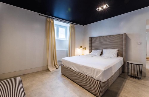 Biarritz City Centre Apartment | SOTOAN KEYWEEK Design Apartment close to the Port-Vieux beach in Biarritz