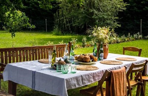 Vasles Villa | Spacious villa with large garden