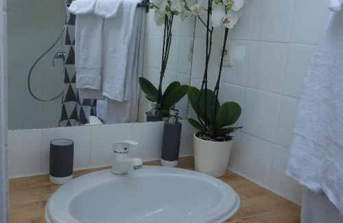 La Rochelle City Centre Apartment | Studio Hypercentre LR
