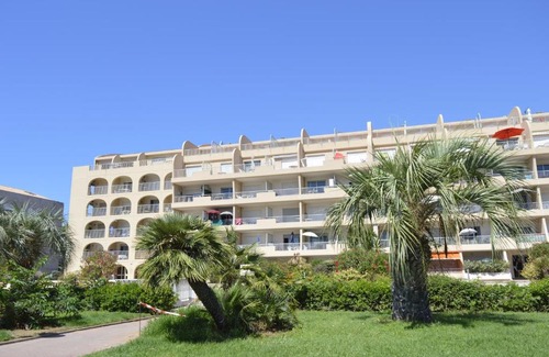 Toulon - Hyeres Apartment | STUDIO PORT HYERES