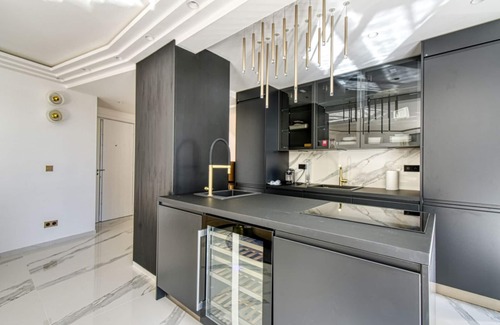 Cannes City Centre Apartment | Sumptuous 4-star accommodation*