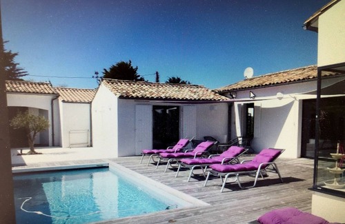 La Couarde-sur-Mer House | SUPERB VILLA WITH HEATED SWIMMING POOL