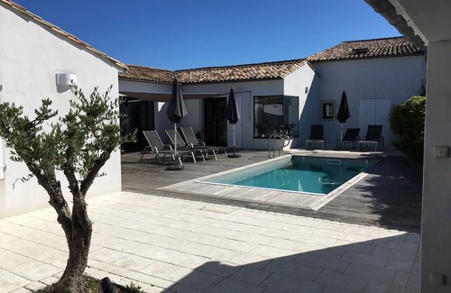 La Couarde-sur-Mer House | SUPERB VILLA WITH HEATED SWIMMING POOL