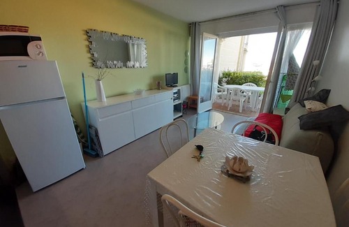 Arcachon Apartment | T2 face au port de Plaisance et plage d'Eyrac -terrasse -parking