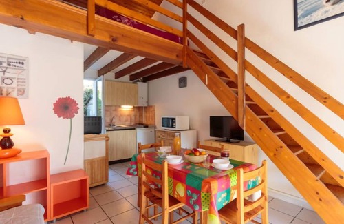 Vaux-sur-Mer House | Vacation home Marais by Interhome