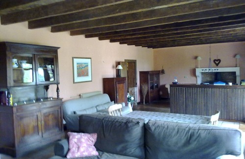 Vieux-Ruffec Other | Very private, 5 bedroomed, detached farmhouse with own pool, peaceful location.