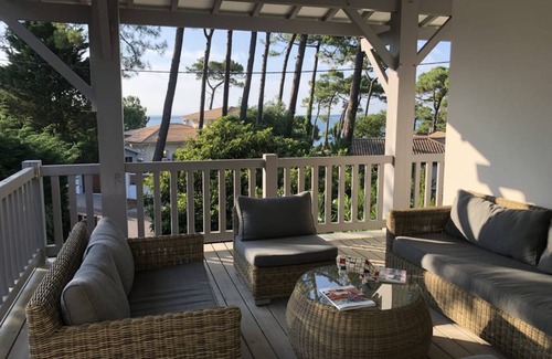 Pyla-sur-Mer Villa | Villa ∙ 4 bedrooms ∙ 8 guests