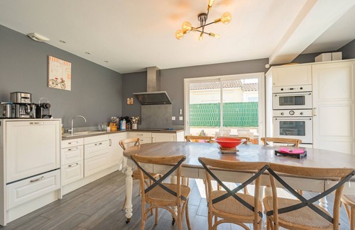 Vaux-sur-Mer House | Villa Sigiriya with Sea View and Heated Pool - 400m from the Beach and Shops
