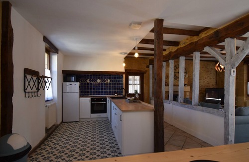 Cenac-et-Saint-Julien House | Village house with terrace and littled fenced garden close to Domme