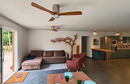 Grayan-Et-L'Hopital House | Wooden house 4 bedrooms + Bikes between ocean and forest