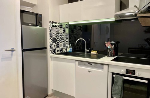 La Rochelle Apartment | À 5 min du centre et plage, confort garanti