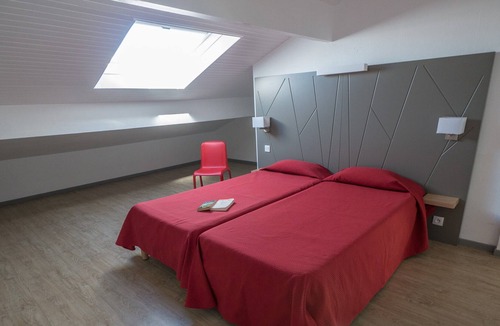 Hendaye Condo | À 50m de la Plage! Apt Duplex + Vue sur le Port