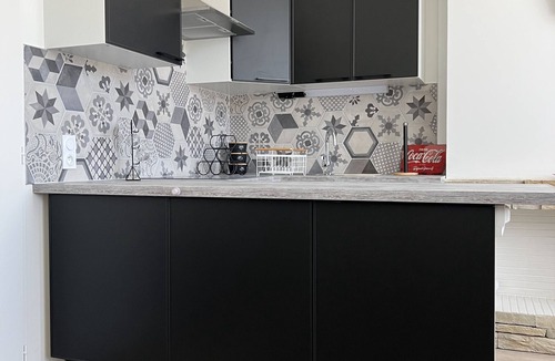 Lesparre-Medoc Apartment | 1 bedroom apartment in lesparre-mã©doc