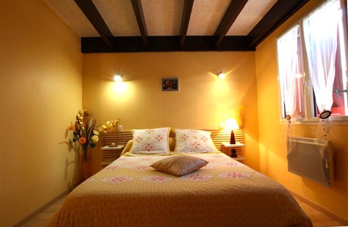 Ahaxe-Alciette-Bascassan House | 100 m² Gîte ∙ 2 bedrooms ∙ 4 guests