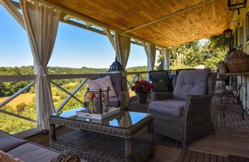 Villefranche-du-Perigord House | 108 m² House ∙ 2 bedrooms ∙ 4 guests